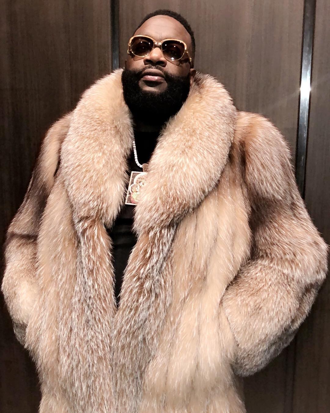 Rick Ross в шубе