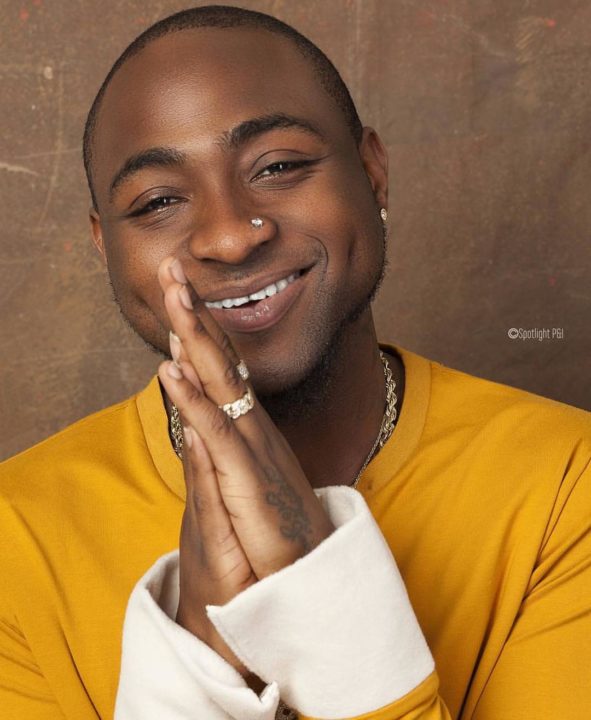 Davido Apologizes To The Lady He Body-shamed 