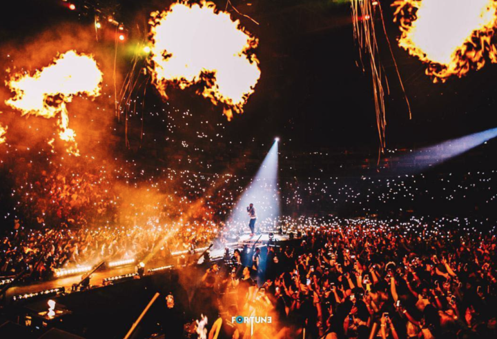 Davido Delivers Stellar Performance At His Sold Out Concert At O2 Arena ...
