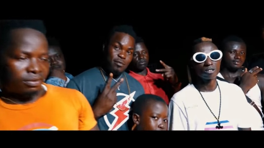 Kawoula Biov ft. Patapaa - Daavi Neba