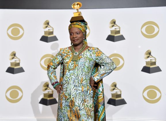 Angelique Kidjo facts