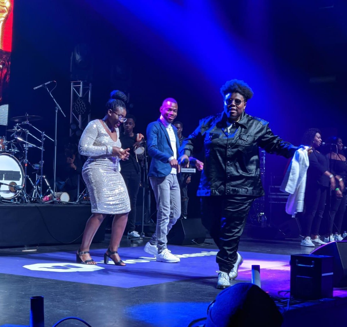 teni concert