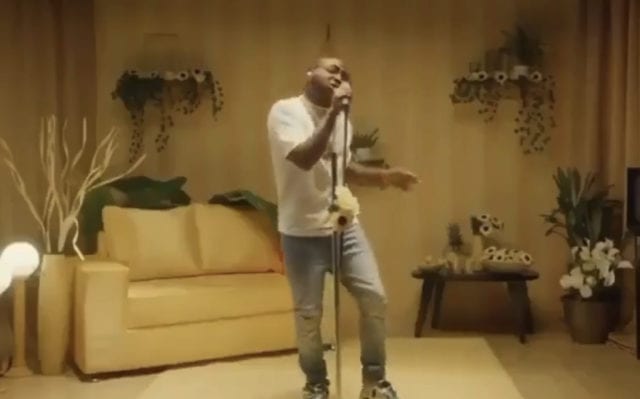 Davido Performs 'D & G' & 'Fall' Live On Tonight Show With Jimmy Fallon's show