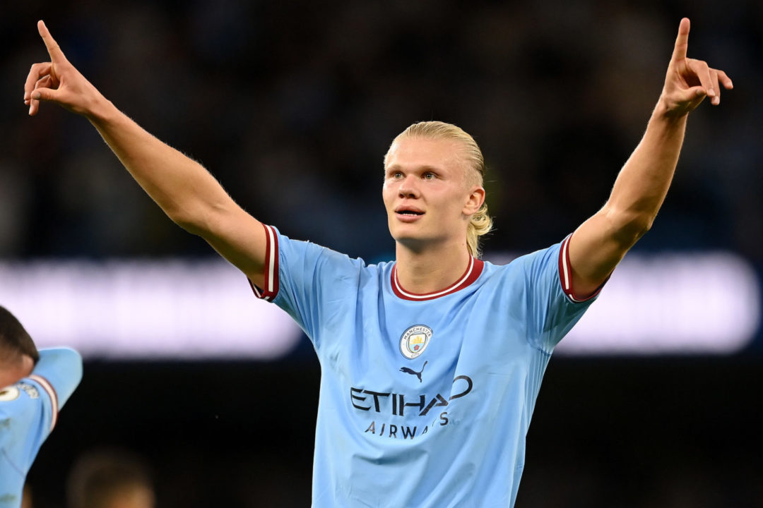 Erling Haaland gets hands on Man City shirt and has another chat