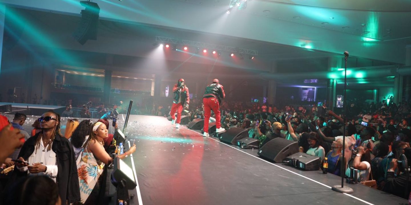 P-Square Thrills Fans With Mind-Blowing Performance in Lagos