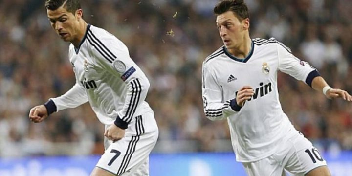 Mesut Ozil Cristiano Ronaldo