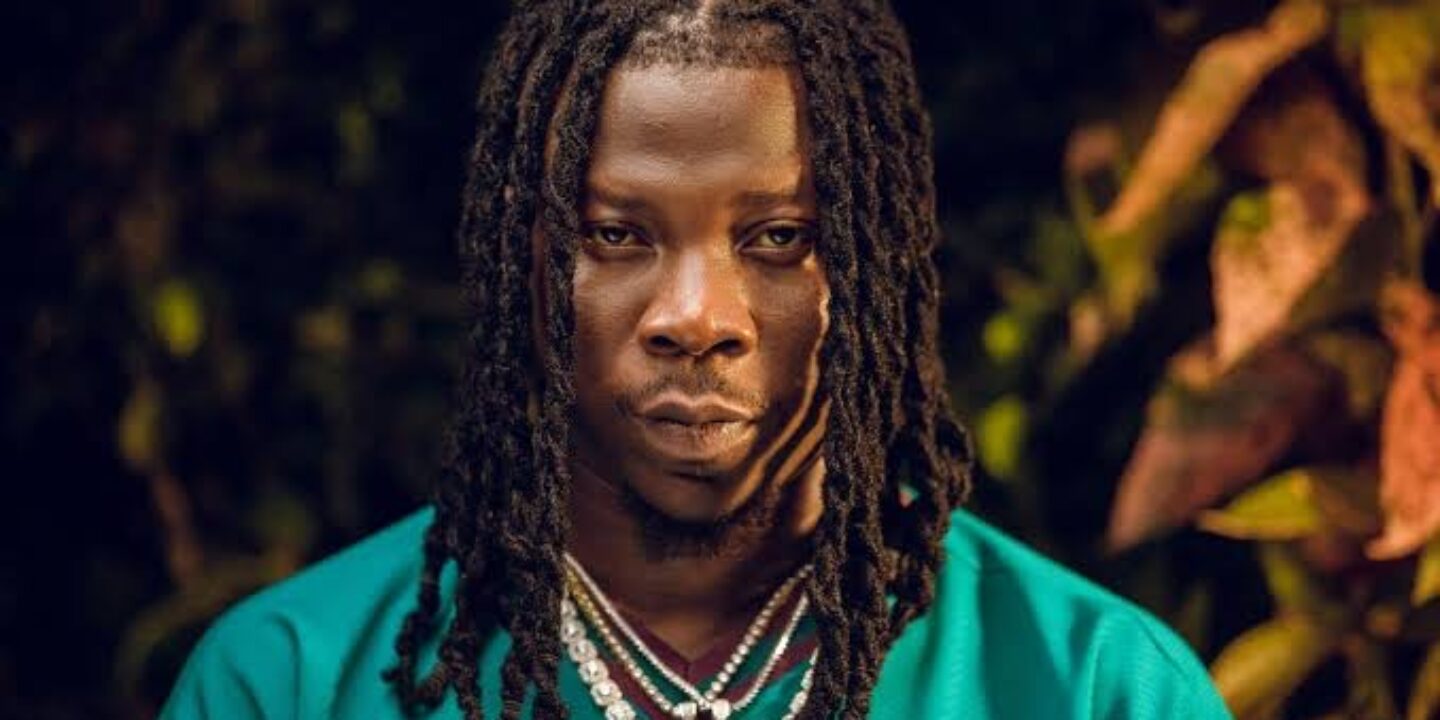 Into The Future Lyrics by Stonebwoy Notjustok