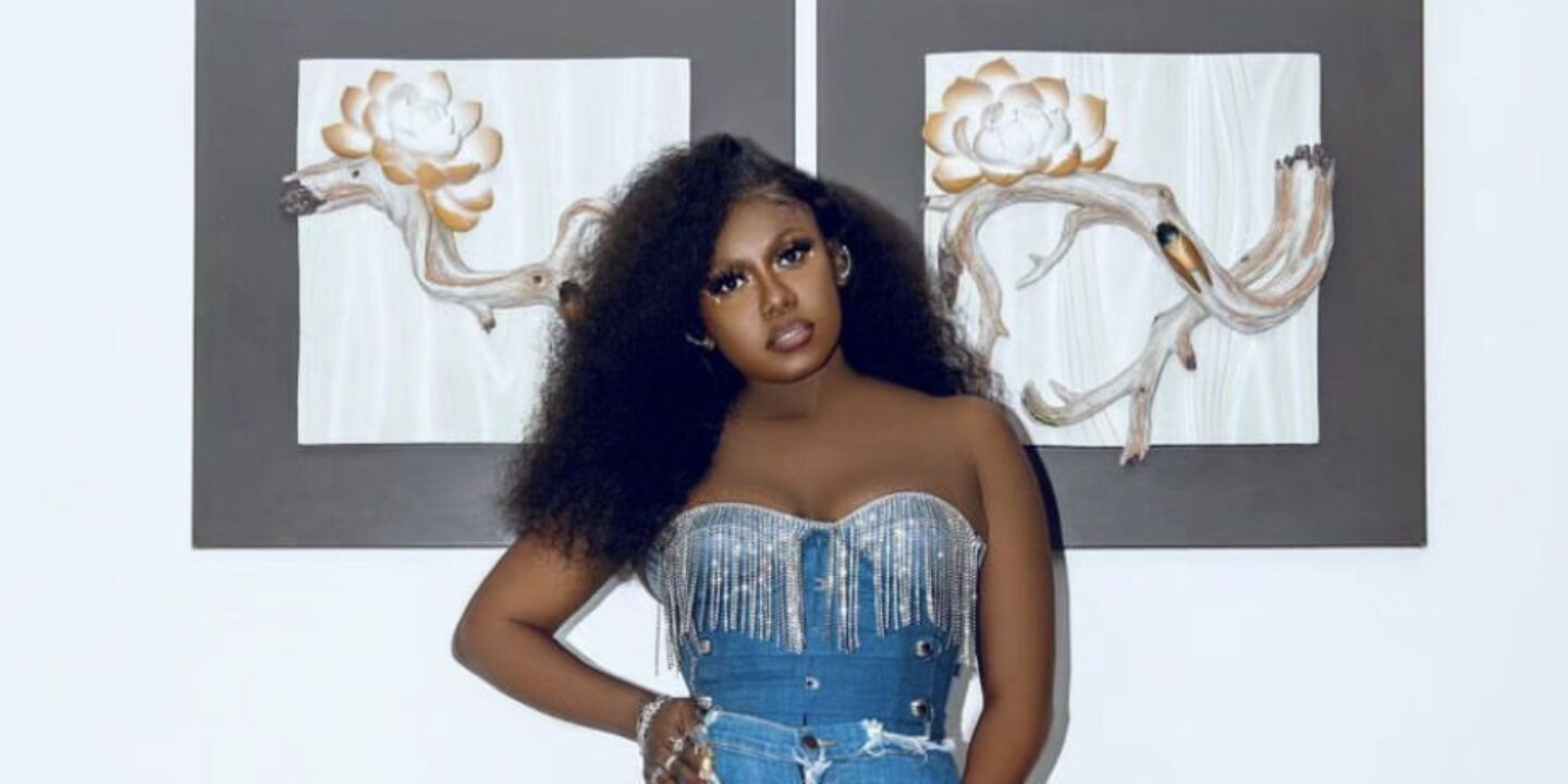 'Komiyo' Lyrics by Niniola