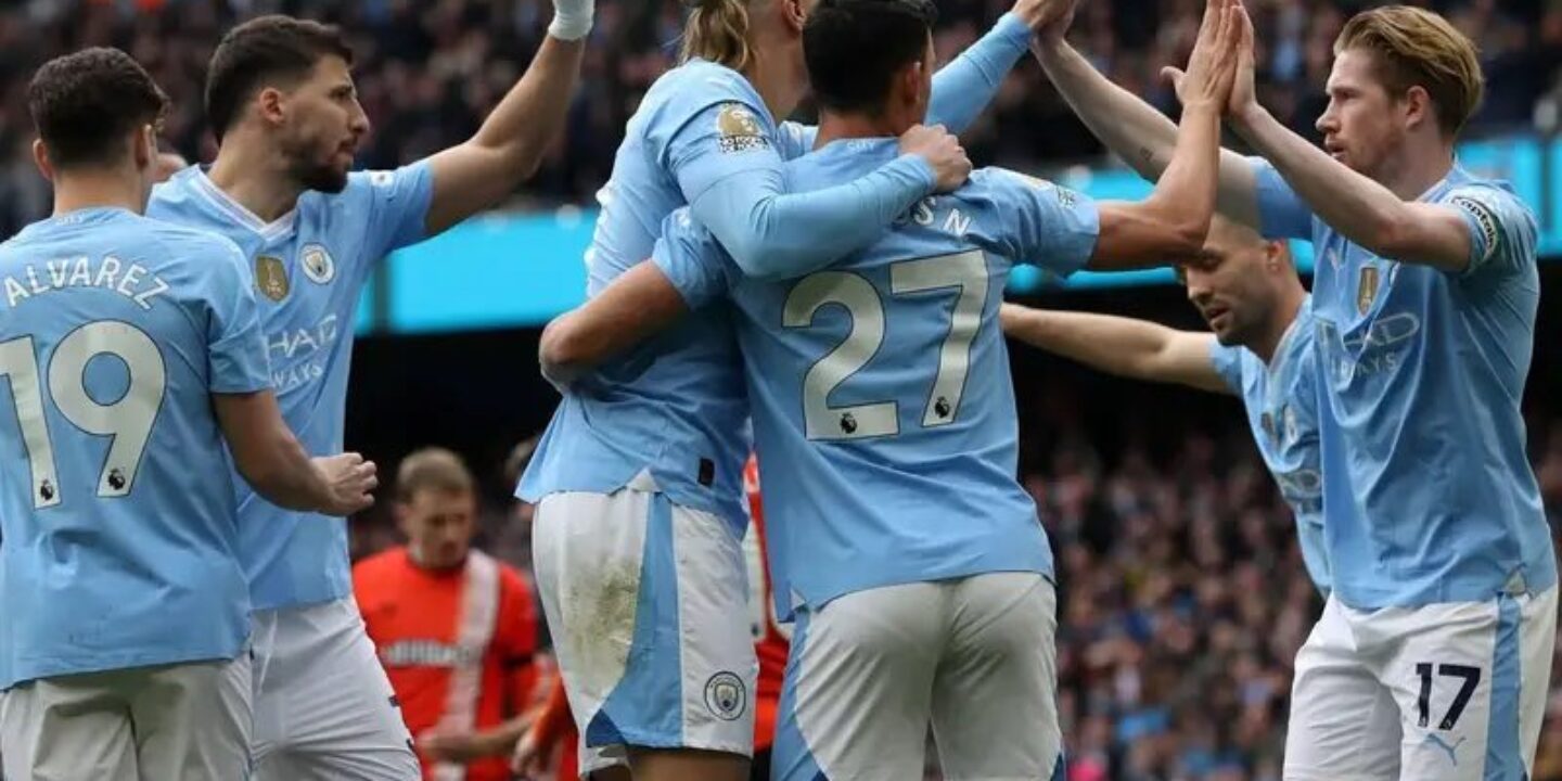 Man. City gives 5-star performance to go top of the Premier League table