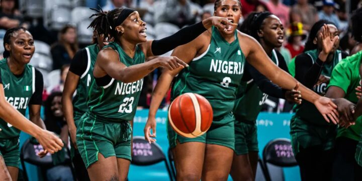 D'Tigress celebrating their victory to the quarter-final