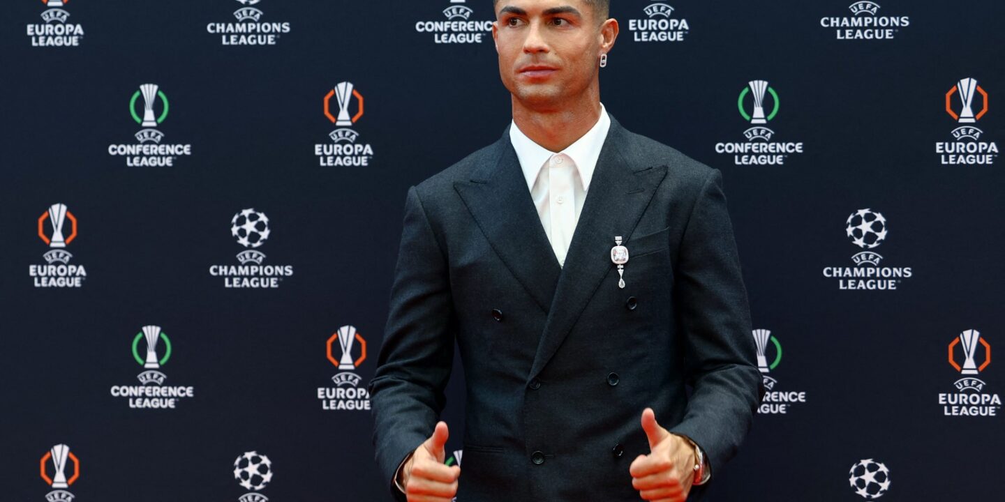 C. Ronaldo reacts to Man United appointing Ruben Amorim