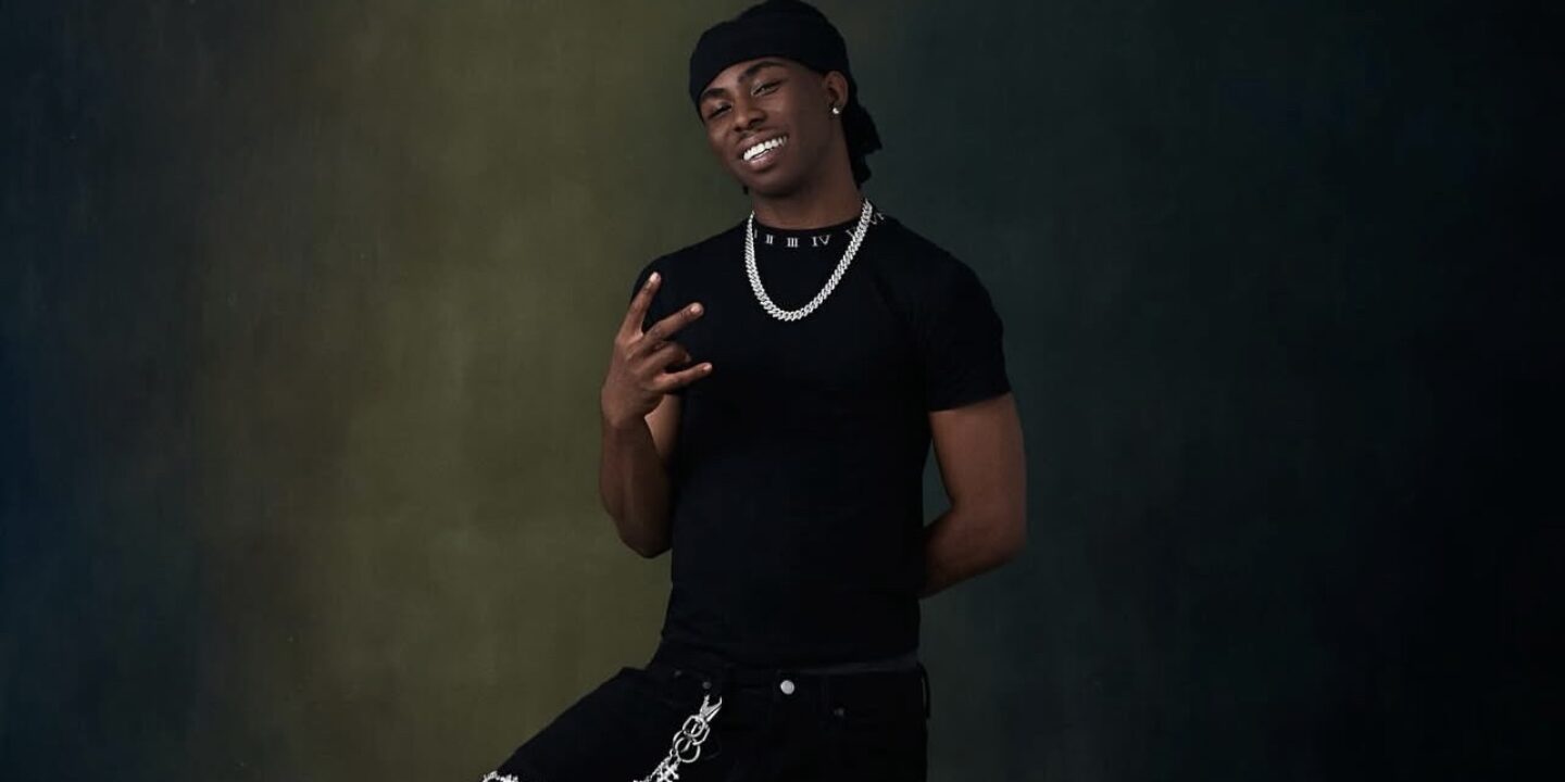 It's Going Lyrics by FOLA