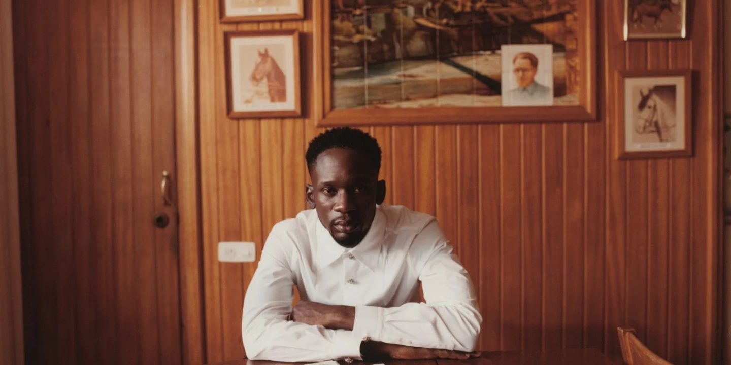 Bus Stop Lyrics by Mr Eazi