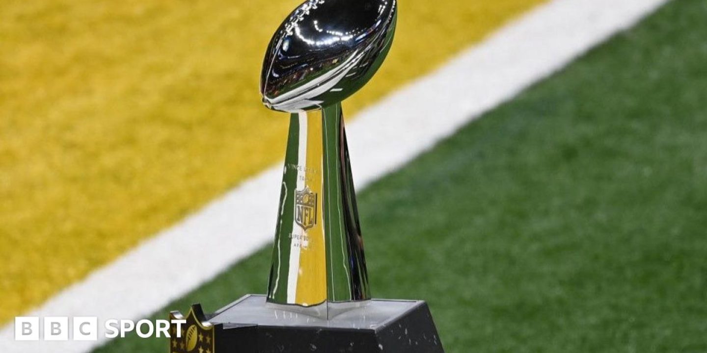 Who is 2027 Super Bowl headline performer?