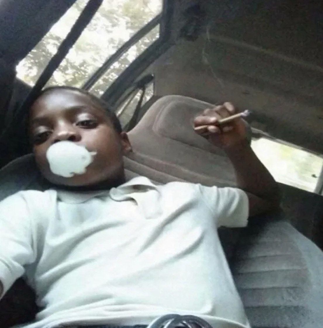 Cover art for Muzz by Zaylevelten