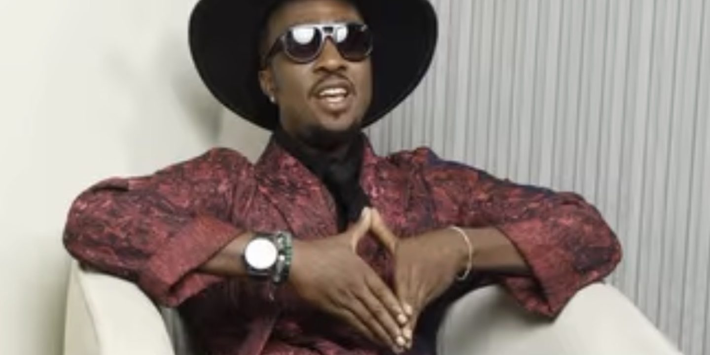 Stay Close Lyrics by Tunde Styl-Plus