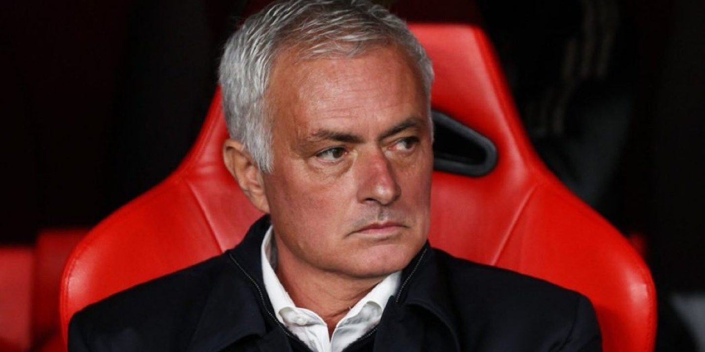 Jose Mourinho gives up on Benfica winning the league