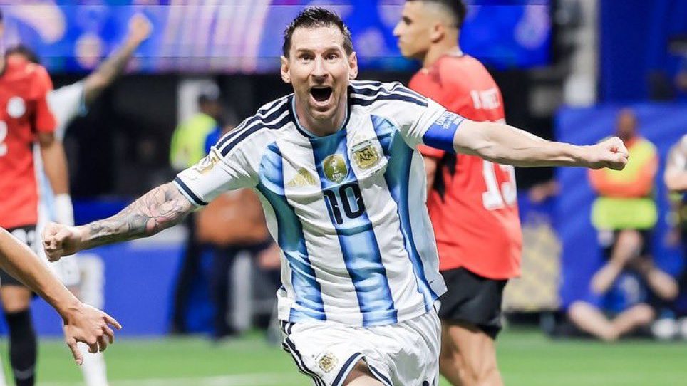 Lionel Messi goal celebration during the game against Egypt