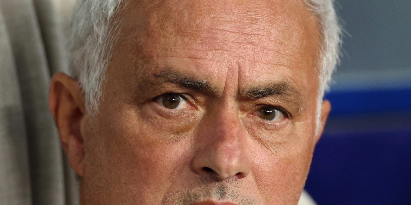José Mourinho speaks on Real Madrid being six points behind Barcelona