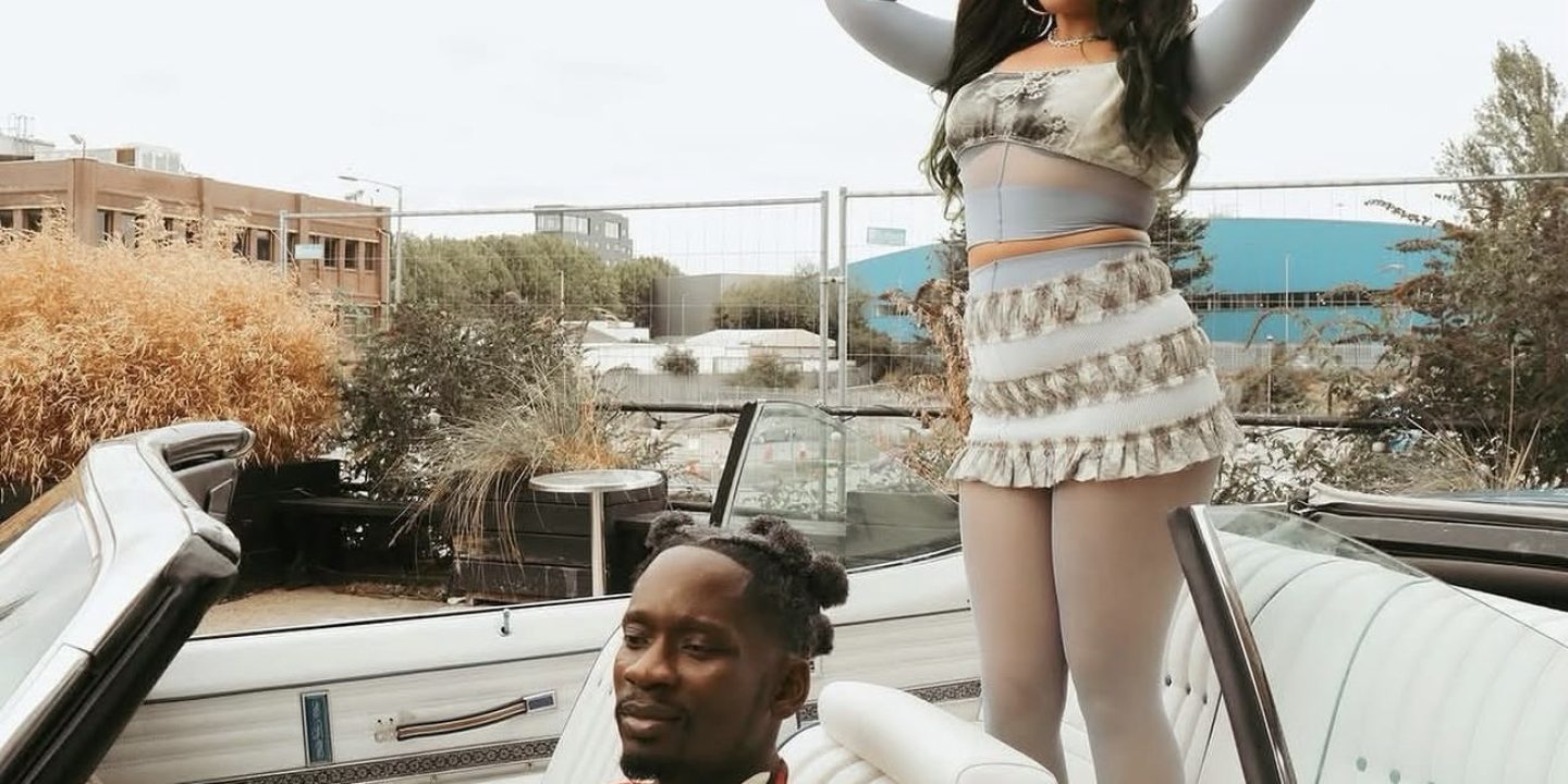 Comfort Lyrics by Mr Eazi Feat. MOLIY