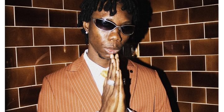Blaqbonez DANCIA Lyrics